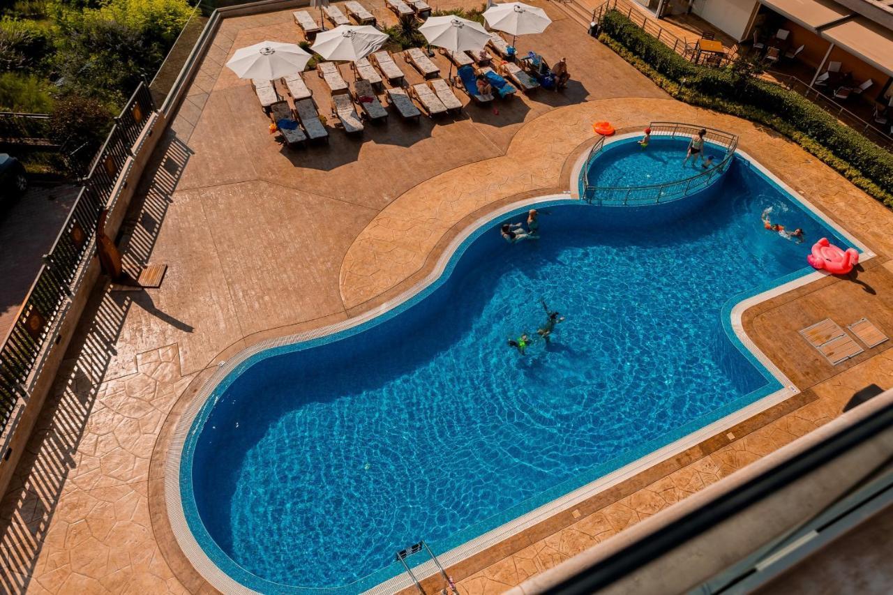 St. Panteleimon Beach Hotel เนเซบาร์ ภายนอก รูปภาพ