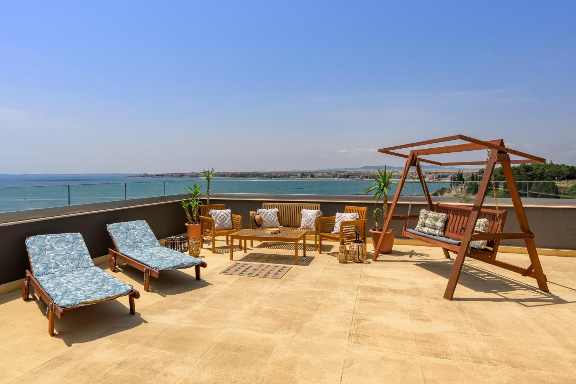 St. Panteleimon Beach Hotel เนเซบาร์ ภายนอก รูปภาพ