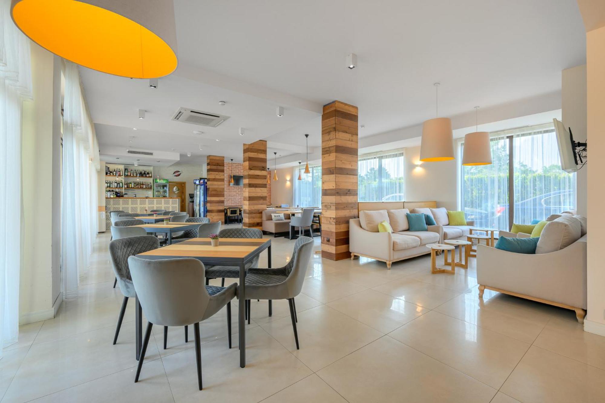 St. Panteleimon Beach Hotel เนเซบาร์ ภายนอก รูปภาพ